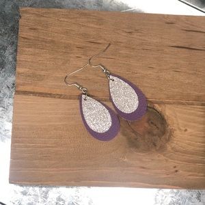 1.5” Tear Drop Faux Leather and Glitter Earrings